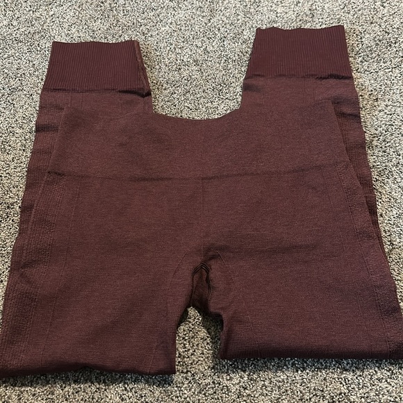 Lululemon Ebb To Street Pants - Picture 7 of 9